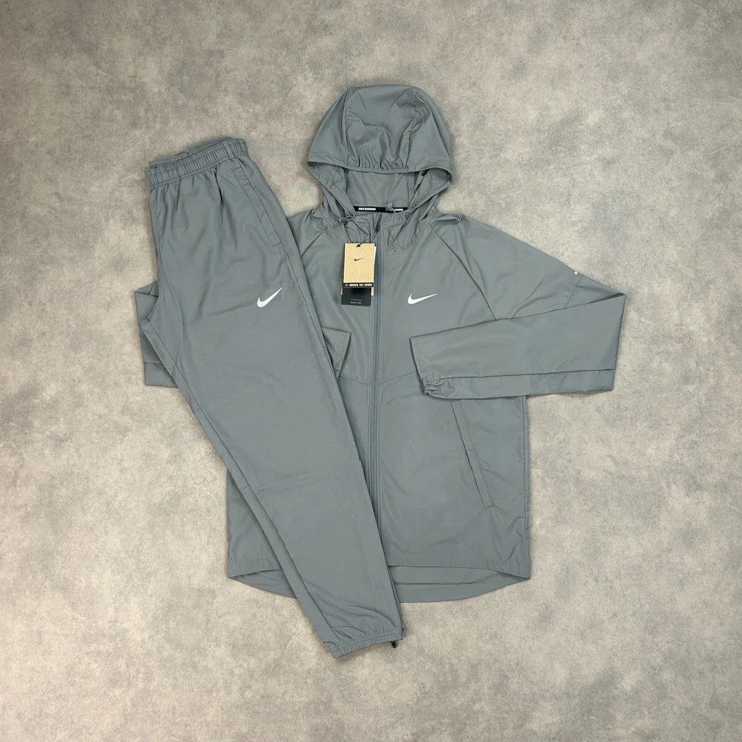 NIKE - REPEL TRACKSUIT SET GREY